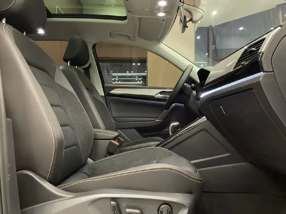 2019 Renault Koleos 2.0L 154HP L4 CVT,autocango,china used car exporter,china ev exporter,chinese used car exporter,chinese used ev exporter