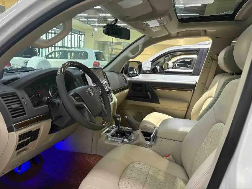 2019 Chevrolet Trax 1.0T 125HP L3 6AT,autocango,china used car exporter,china ev exporter,chinese used car exporter,chinese used ev exporter