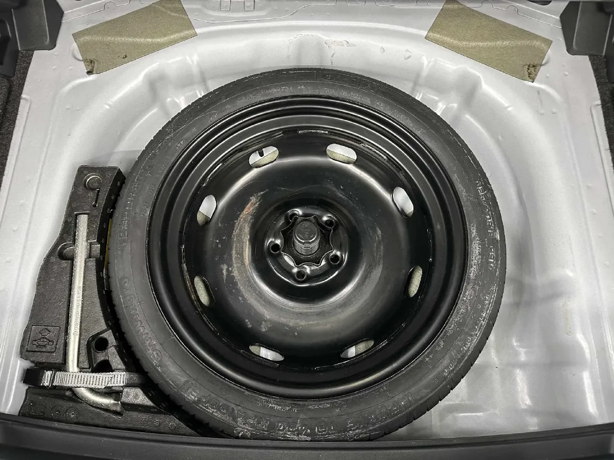 2022 Volkswagen T-Roc 1.4T 150HP L4 7DCT,autocango,china used car exporter,china ev exporter,chinese used car exporter,chinese used ev exporter