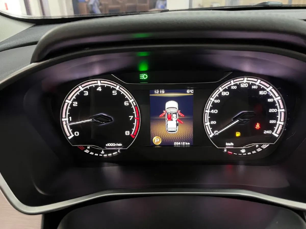 2021 Geely Coolray 1.4T 141HP L4 6DCT,autocango,china used car exporter,china ev exporter,chinese used car exporter,chinese used ev exporter