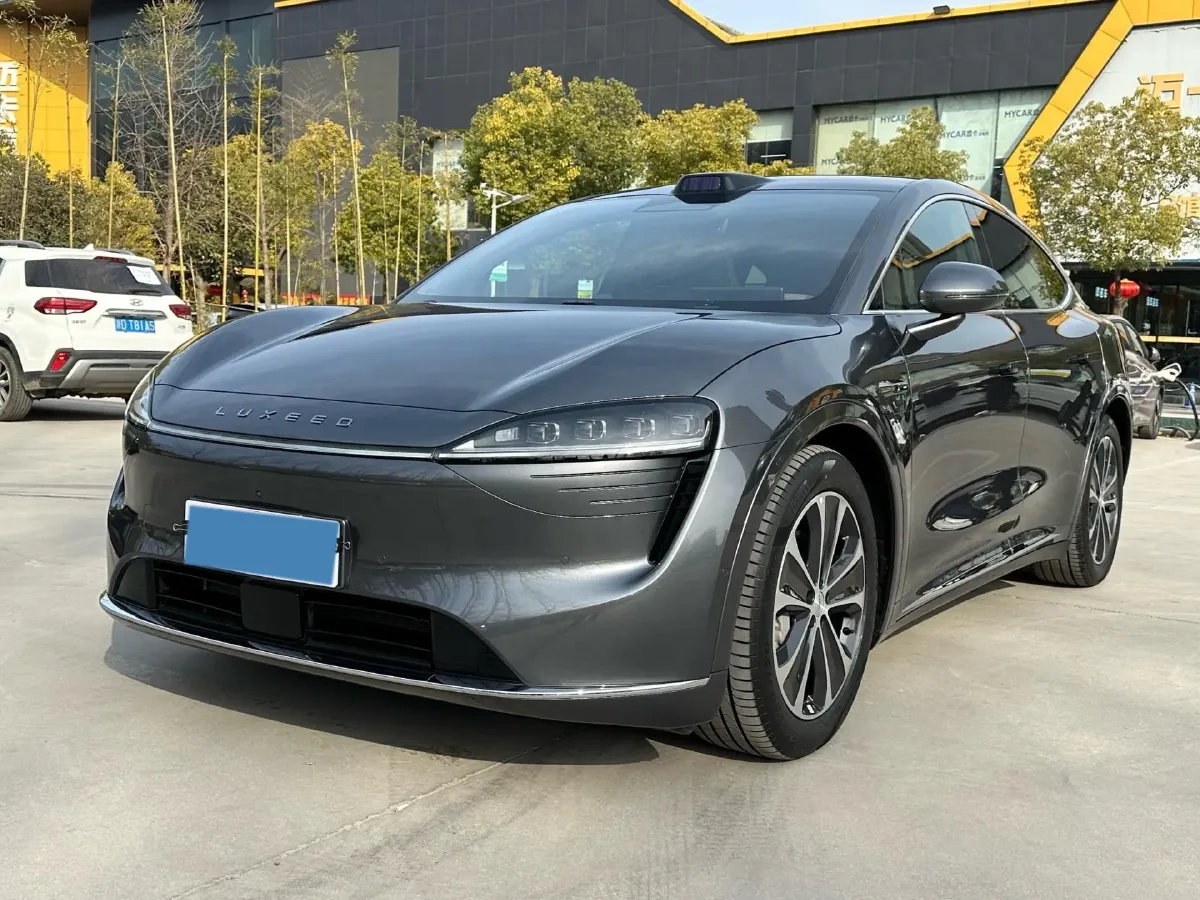 2025 Luxeed R7 REEV 156HP REEV 37KWH,autocango,china used car exporter,china ev exporter,chinese used car exporter,chinese used ev exporter