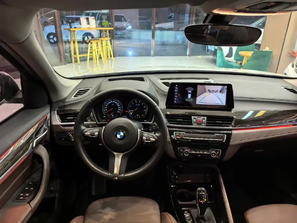 2020 BMW X1 2.0T 192HP L4 8AT,autocango,china used car exporter,china ev exporter,chinese used car exporter,chinese used ev exporter