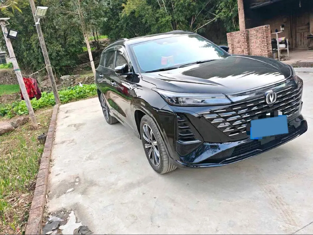 2024 ChangAn CS75 1.5T 188HP L4 7DCT,autocango,china used car exporter,china ev exporter,chinese used car exporter,chinese used ev exporter