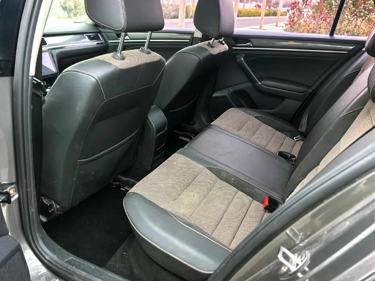 2018 Volkswagen C-Trek 1.5L 110HP L4 6AT,autocango,china used car exporter,china ev exporter,chinese used car exporter,chinese used ev exporter