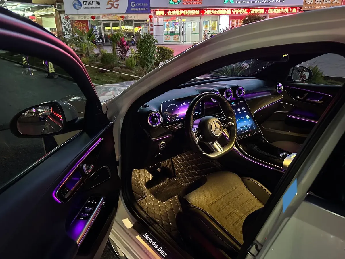 2022 Mercedes-Benz C Class 1.5T 204HP L4 9AT,autocango,china used car exporter,china ev exporter,chinese used car exporter,chinese used ev exporter