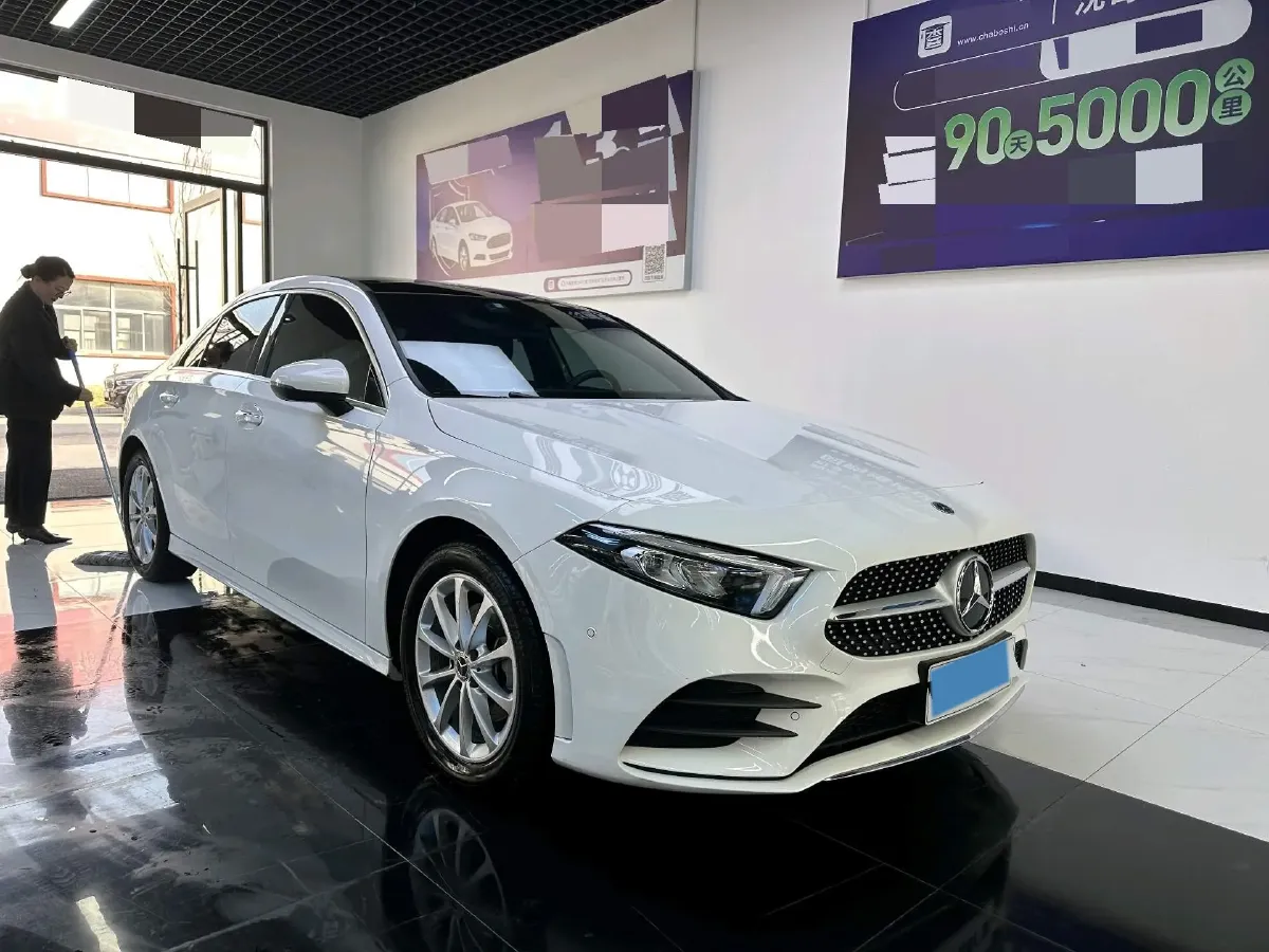 2021 Mercedes-Benz A Class 1.3T 163HP L4 7DCT,autocango,china used car exporter,china ev exporter,chinese used car exporter,chinese used ev exporter