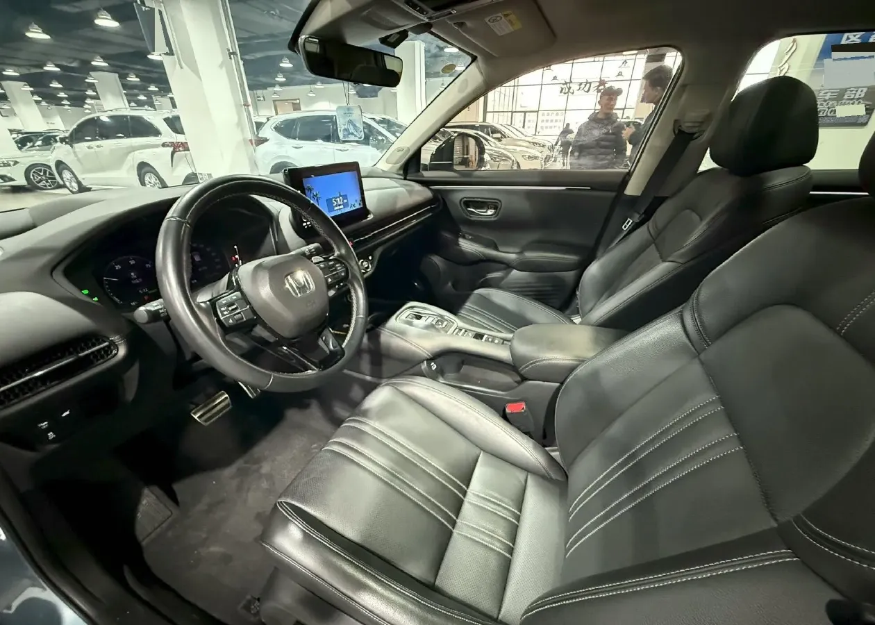 2023 Honda ZR-V 2.0L 143HP L4 E-CVT Hybrid,autocango,china used car exporter,china ev exporter,chinese used car exporter,chinese used ev exporter