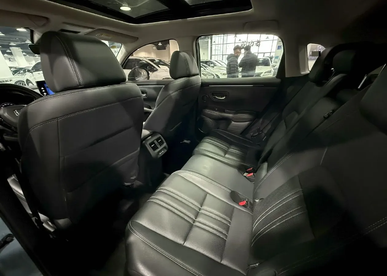 2023 Honda ZR-V 2.0L 143HP L4 E-CVT Hybrid,autocango,china used car exporter,china ev exporter,chinese used car exporter,chinese used ev exporter