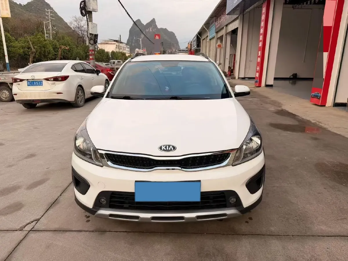 2017 Kia KX Cross 1.4L 100HP L4 6AT,autocango,china used car exporter,china ev exporter,chinese used car exporter,chinese used ev exporter