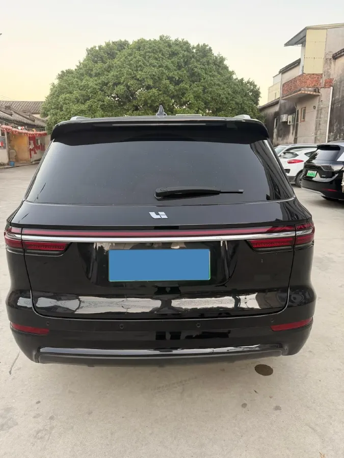 2020 Li ONE Range Extended 131HP REEV 40.5KWH,autocango,china used car exporter,china ev exporter,chinese used car exporter,chinese used ev exporter