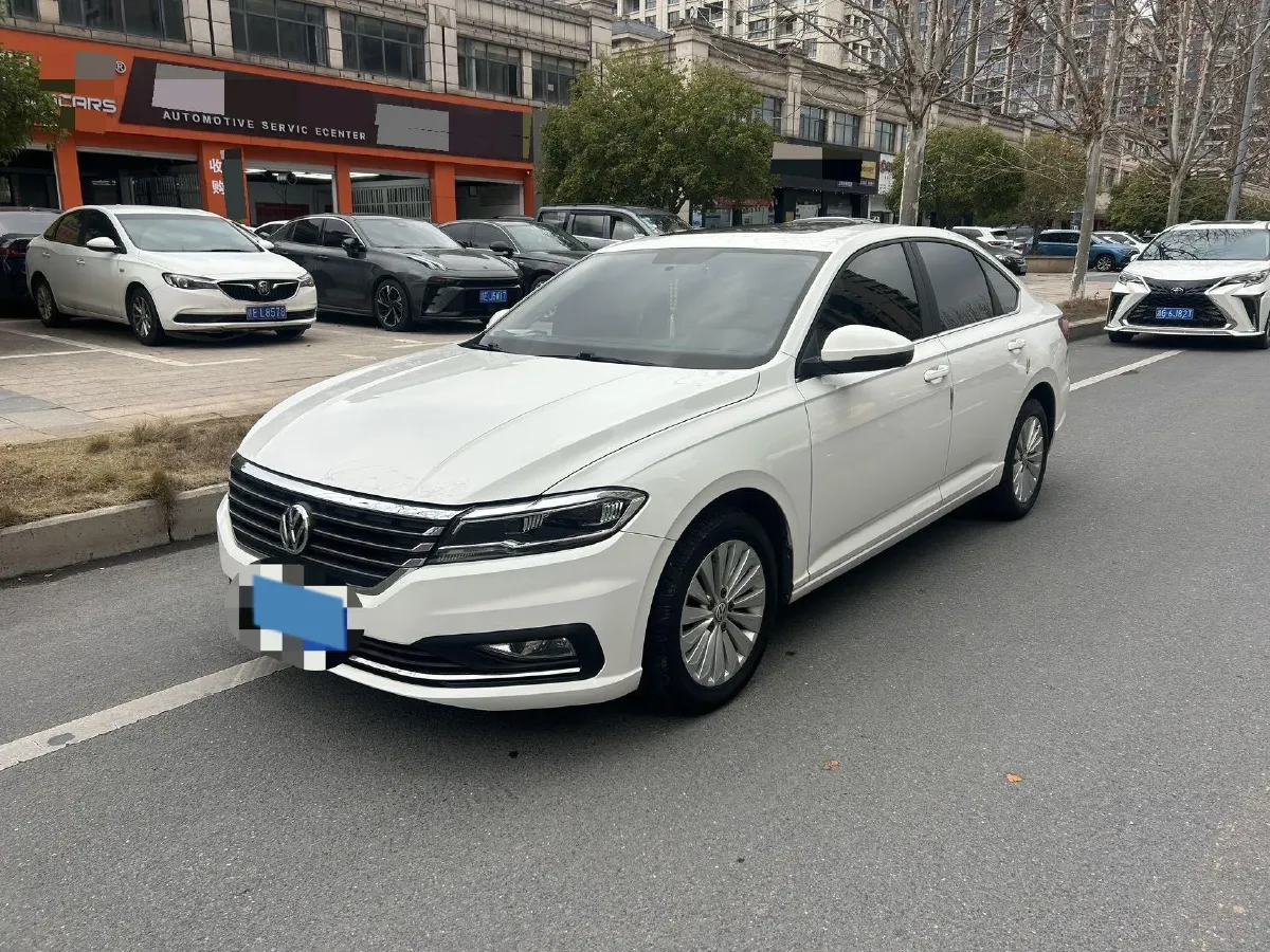 2018 Skoda Karoq 1.4T 150HP L4 7DCT,autocango,china used car exporter,china ev exporter,chinese used car exporter,chinese used ev exporter
