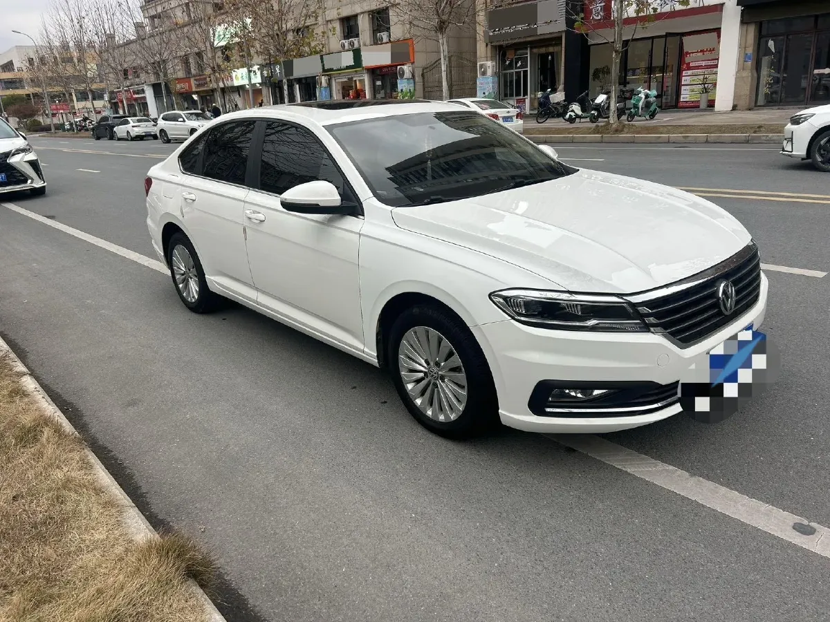 2018 Skoda Karoq 1.4T 150HP L4 7DCT,autocango,china used car exporter,china ev exporter,chinese used car exporter,chinese used ev exporter