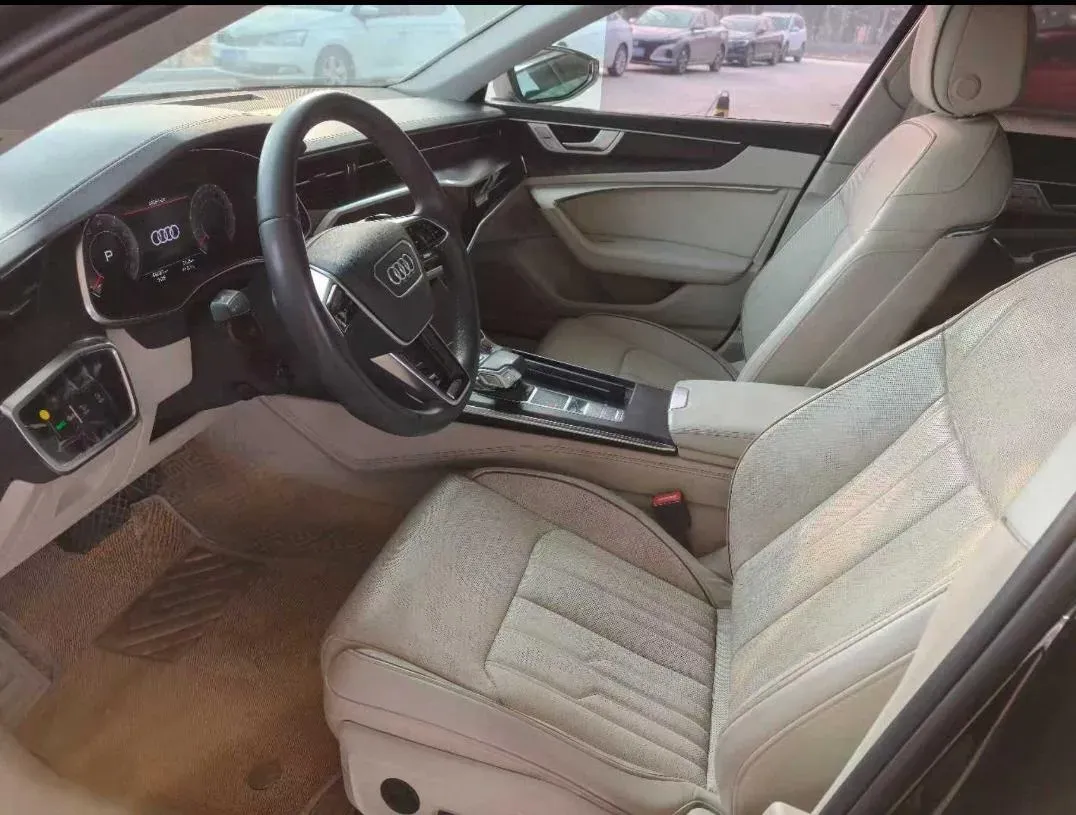 2021 Audi A6L 3.0T 340HP V6 7DCT,autocango,china used car exporter,china ev exporter,chinese used car exporter,chinese used ev exporter