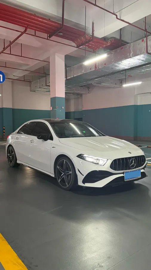 2024 Mercedes-Benz A AMG 2.0T 306HP L4 8DCT,autocango,china used car exporter,china ev exporter,chinese used car exporter,chinese used ev exporter