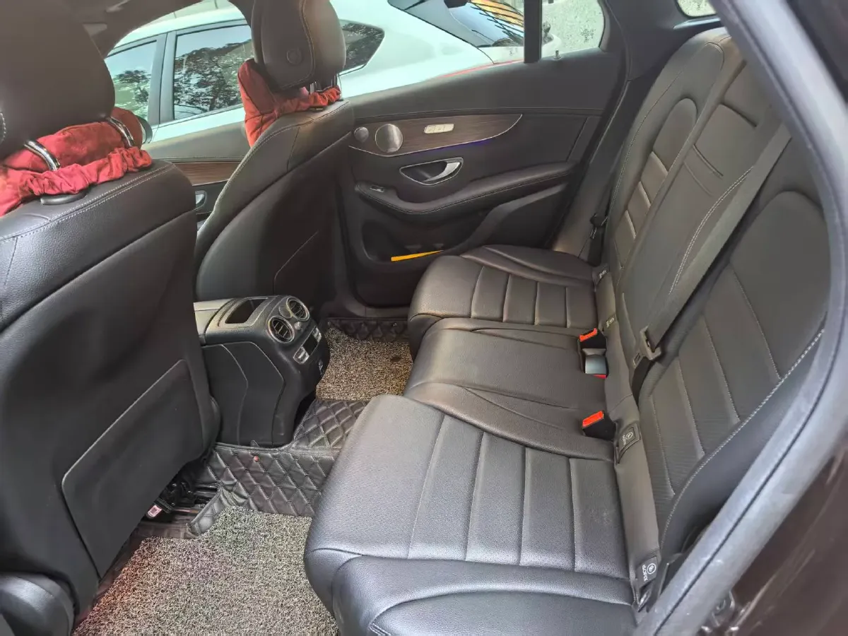 2021 Mercedes-Benz GLC Class 2.0T 258HP L4 9AT,autocango,china used car exporter,china ev exporter,chinese used car exporter,chinese used ev exporter