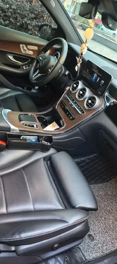 2021 Mercedes-Benz GLC Class 2.0T 258HP L4 9AT,autocango,china used car exporter,china ev exporter,chinese used car exporter,chinese used ev exporter