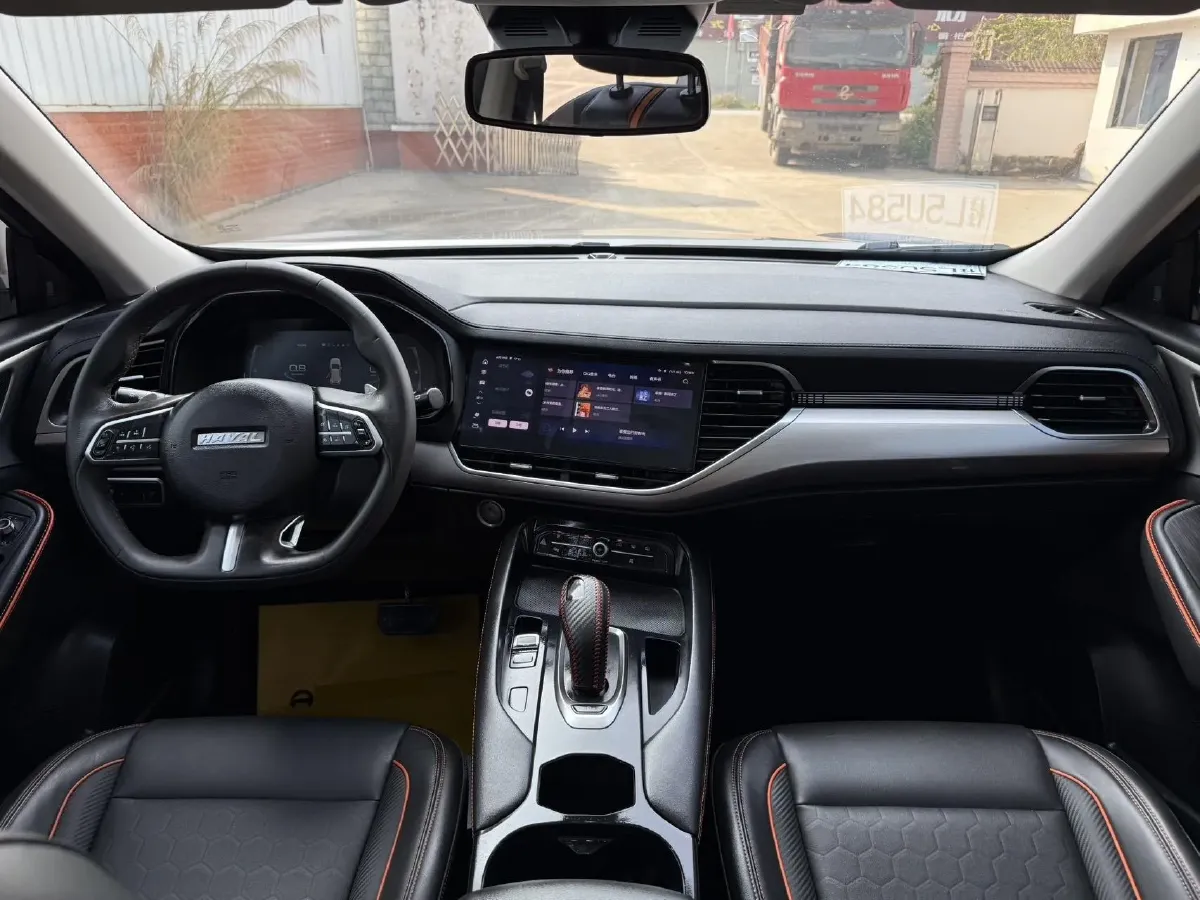 2021 Haval F7 1.5T 169HP L4 7DCT,autocango,china used car exporter,china ev exporter,chinese used car exporter,chinese used ev exporter