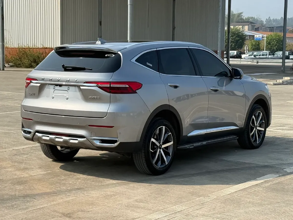 2021 Haval F7 1.5T 169HP L4 7DCT,autocango,china used car exporter,china ev exporter,chinese used car exporter,chinese used ev exporter