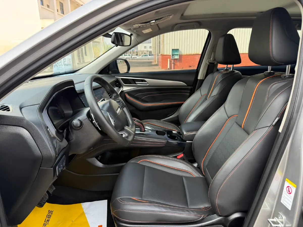 2021 Haval F7 1.5T 169HP L4 7DCT,autocango,china used car exporter,china ev exporter,chinese used car exporter,chinese used ev exporter