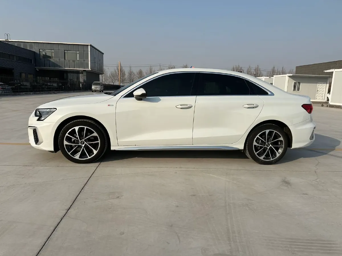 2022 Audi A3 1.4T 150HP L4 7DCT,autocango,china used car exporter,china ev exporter,chinese used car exporter,chinese used ev exporter