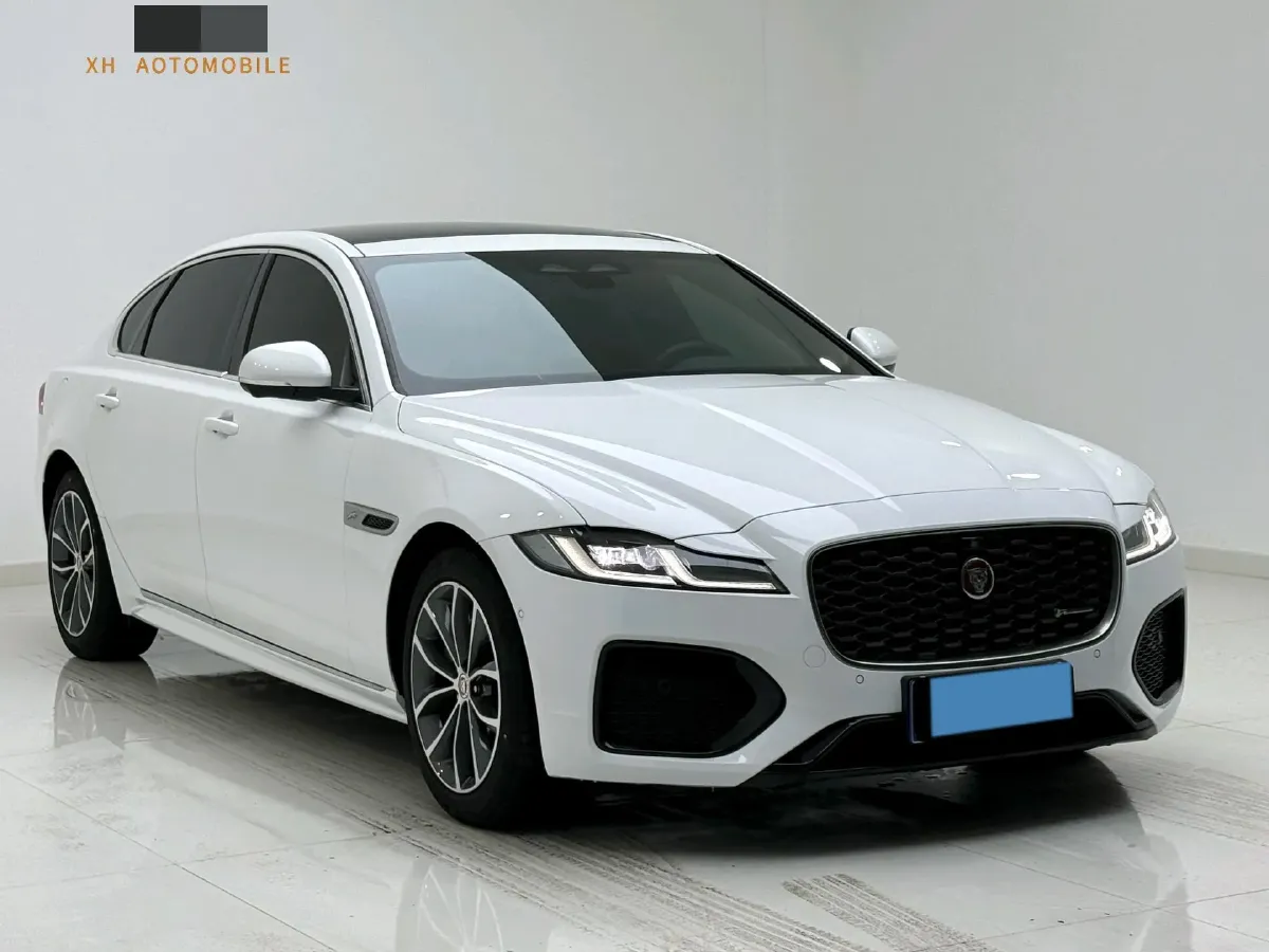 2022 Jaguar XFL 2.0T 250HP L4 8AT,autocango,china used car exporter,china ev exporter,chinese used car exporter,chinese used ev exporter