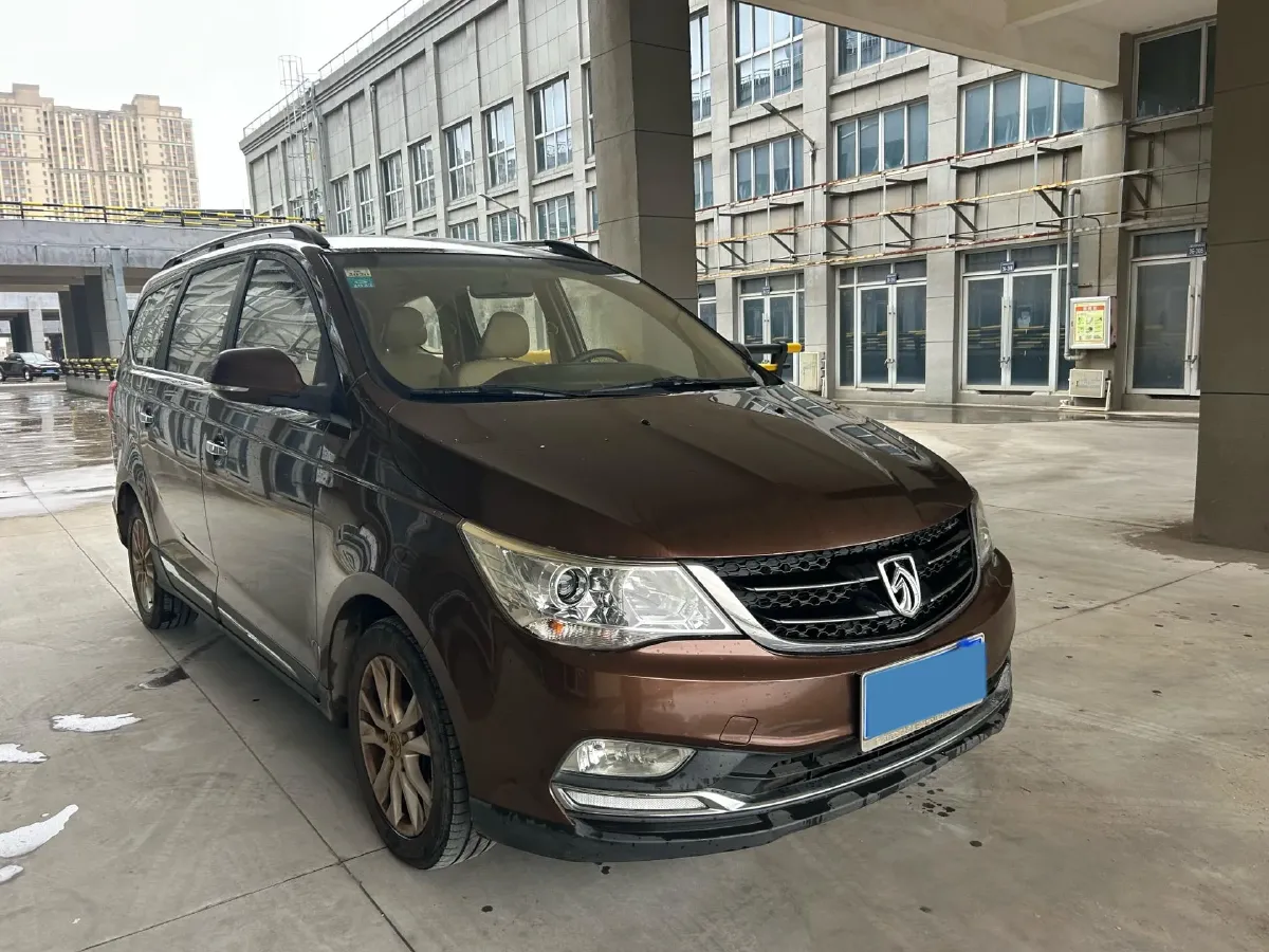 2016 BaoJun 560 1.5T 150HP L4 6MT,autocango,china used car exporter,china ev exporter,chinese used car exporter,chinese used ev exporter