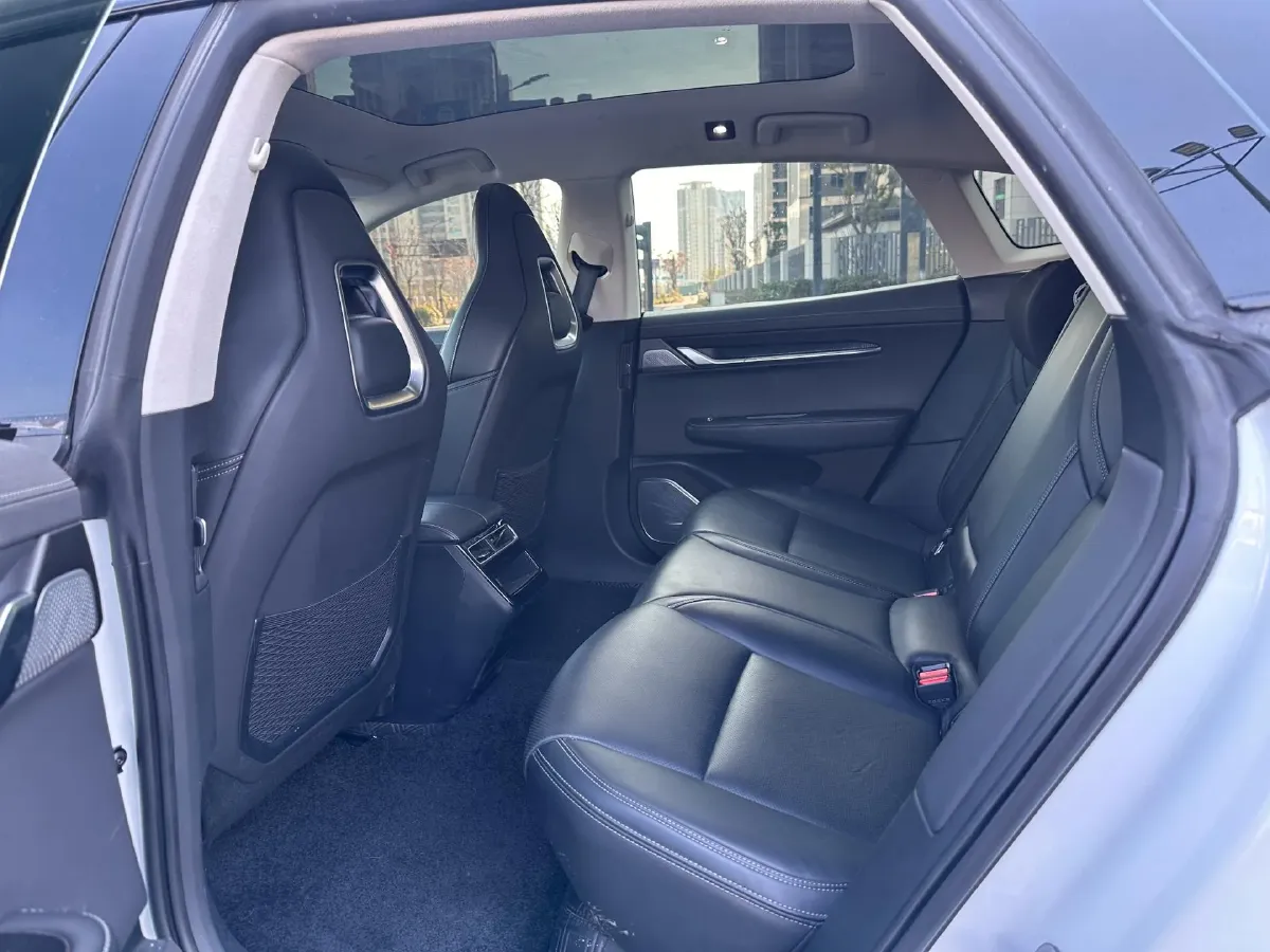 2022 Zeekr 001 BEV 100KWH,autocango,china used car exporter,china ev exporter,chinese used car exporter,chinese used ev exporter