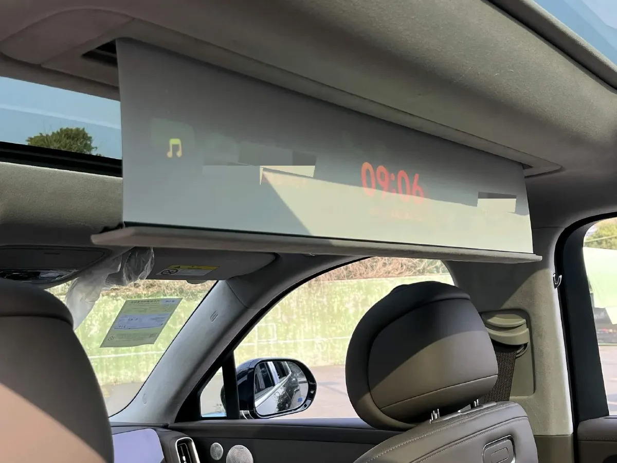 2025 AITO AITO M9 REEV 160HP REEV 52KWH,autocango,china used car exporter,china ev exporter,chinese used car exporter,chinese used ev exporter