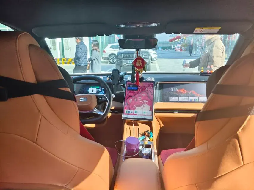 2025 Geely Galaxy L7 1.5L 112HP L4 1DHT PHEV 18.4KWH,autocango,china used car exporter,china ev exporter,chinese used car exporter,chinese used ev exporter