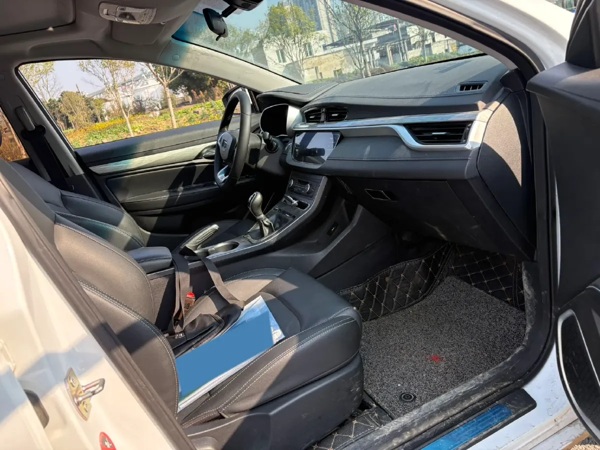 2019 Geely Emgrand 1.5L 109HP L4 5MT,autocango,china used car exporter,china ev exporter,chinese used car exporter,chinese used ev exporter