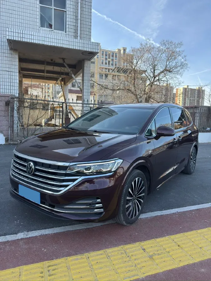 2020 Volkswagen Viloran 2.0T 220HP L4 7DCT,autocango,china used car exporter,china ev exporter,chinese used car exporter,chinese used ev exporter