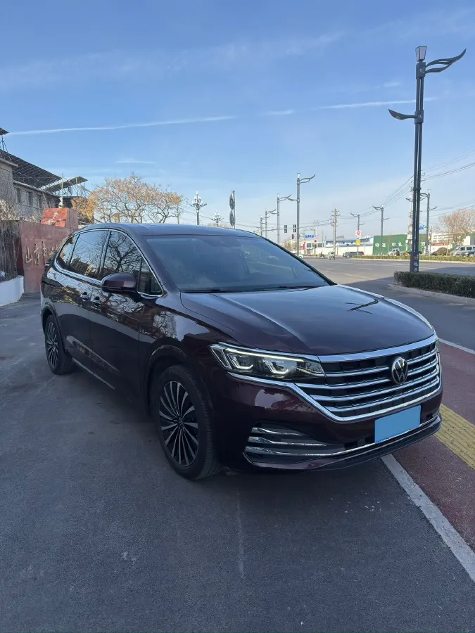 2020 Volkswagen Viloran 2.0T 220HP L4 7DCT,autocango,china used car exporter,china ev exporter,chinese used car exporter,chinese used ev exporter