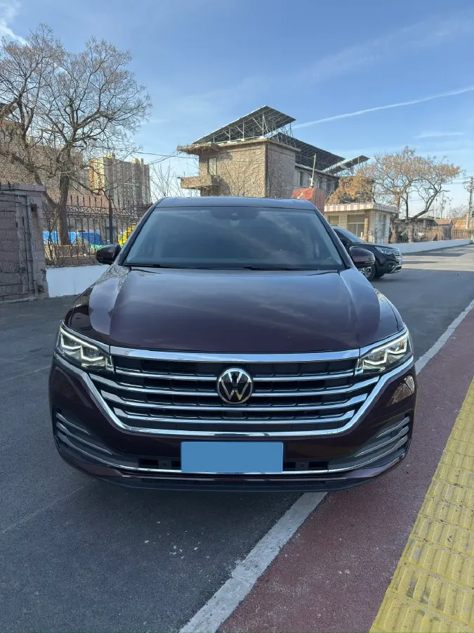 2020 Volkswagen Viloran 2.0T 220HP L4 7DCT,autocango,china used car exporter,china ev exporter,chinese used car exporter,chinese used ev exporter