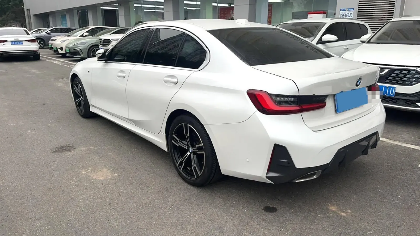 2023 BMW 3 Series 2.0T 156HP L4 8AT,autocango,china used car exporter,china ev exporter,chinese used car exporter,chinese used ev exporter