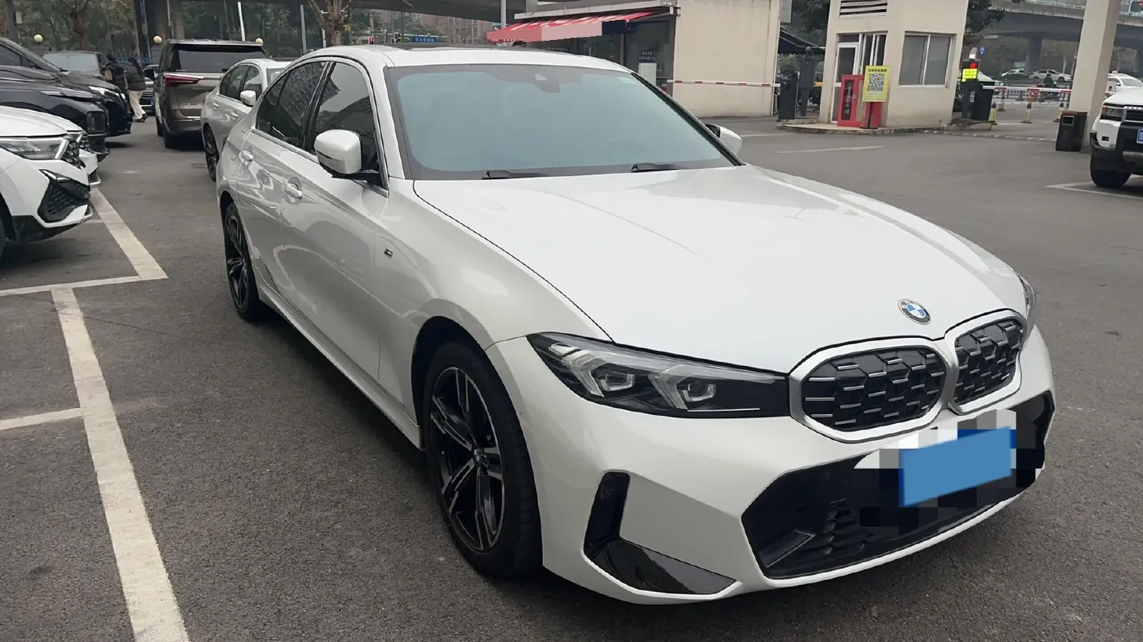 2023 BMW 3 Series 2.0T 156HP L4 8AT,autocango,china used car exporter,china ev exporter,chinese used car exporter,chinese used ev exporter