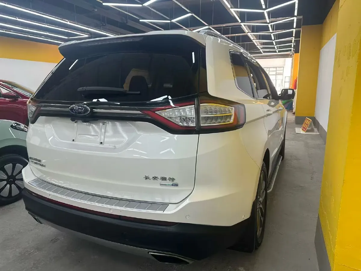 2018 Ford Edge 2.0T 245HP L4 6AT,autocango,china used car exporter,china ev exporter,chinese used car exporter,chinese used ev exporter