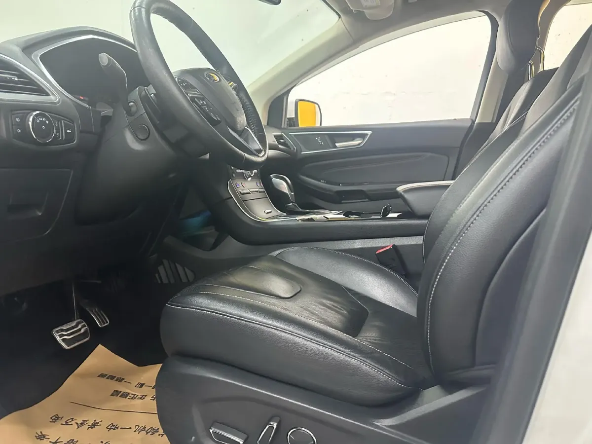 2018 Ford Edge 2.0T 245HP L4 6AT,autocango,china used car exporter,china ev exporter,chinese used car exporter,chinese used ev exporter