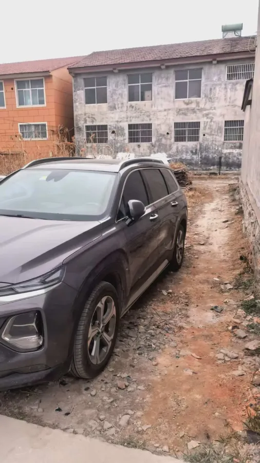 2019 Hyundai Santafe 2.0T 230HP L4 8AT,autocango,china used car exporter,china ev exporter,chinese used car exporter,chinese used ev exporter