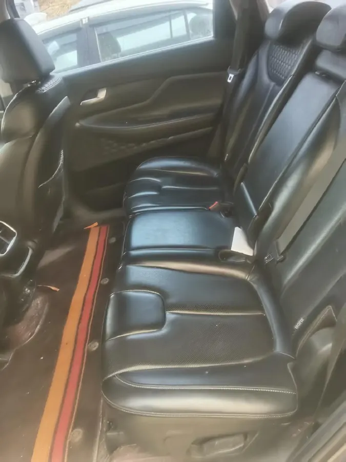 2019 Hyundai Santafe 2.0T 230HP L4 8AT,autocango,china used car exporter,china ev exporter,chinese used car exporter,chinese used ev exporter
