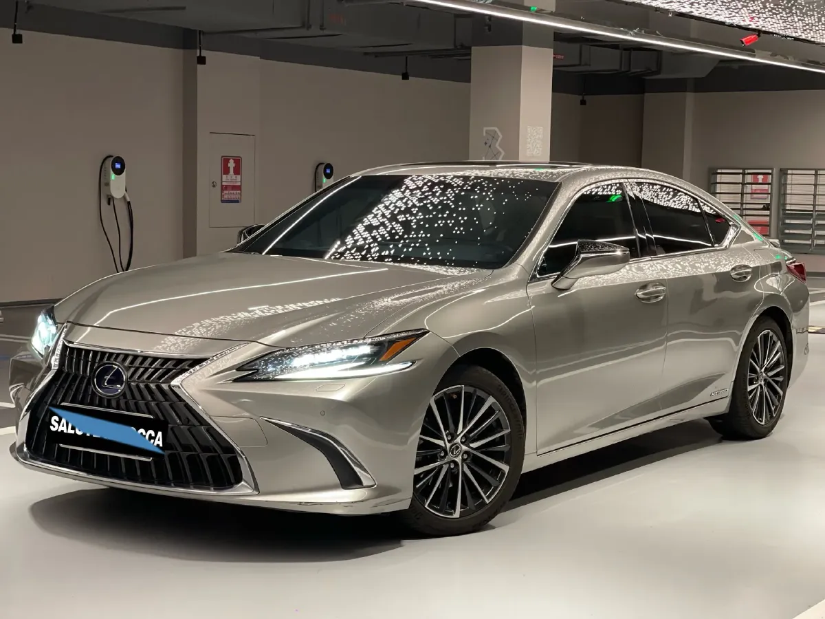 2021 Lexus ES 2.5L 178HP L4 E-CVT Hybrid,autocango,china used car exporter,china ev exporter,chinese used car exporter,chinese used ev exporter