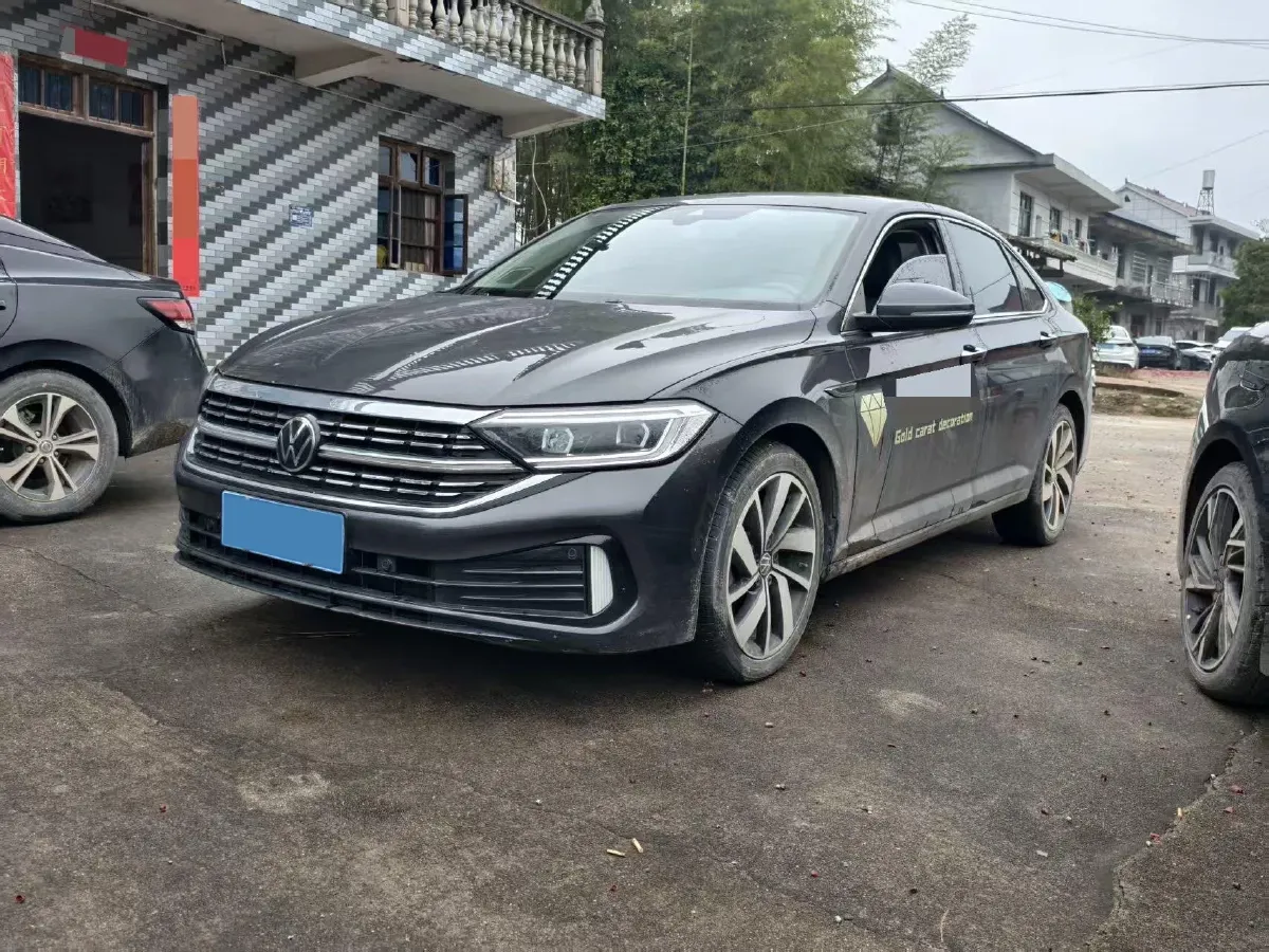2023 Volkswagen Sagitar 1.5T 160HP L4 7DCT,autocango,china used car exporter,china ev exporter,chinese used car exporter,chinese used ev exporter