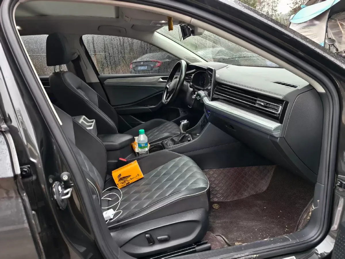 2023 Volkswagen Sagitar 1.5T 160HP L4 7DCT,autocango,china used car exporter,china ev exporter,chinese used car exporter,chinese used ev exporter