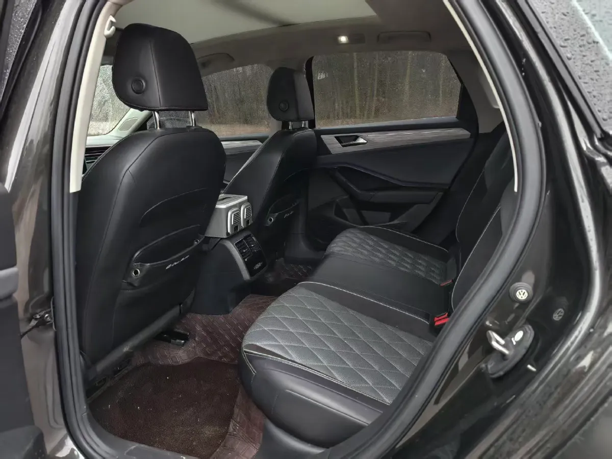 2023 Volkswagen Sagitar 1.5T 160HP L4 7DCT,autocango,china used car exporter,china ev exporter,chinese used car exporter,chinese used ev exporter