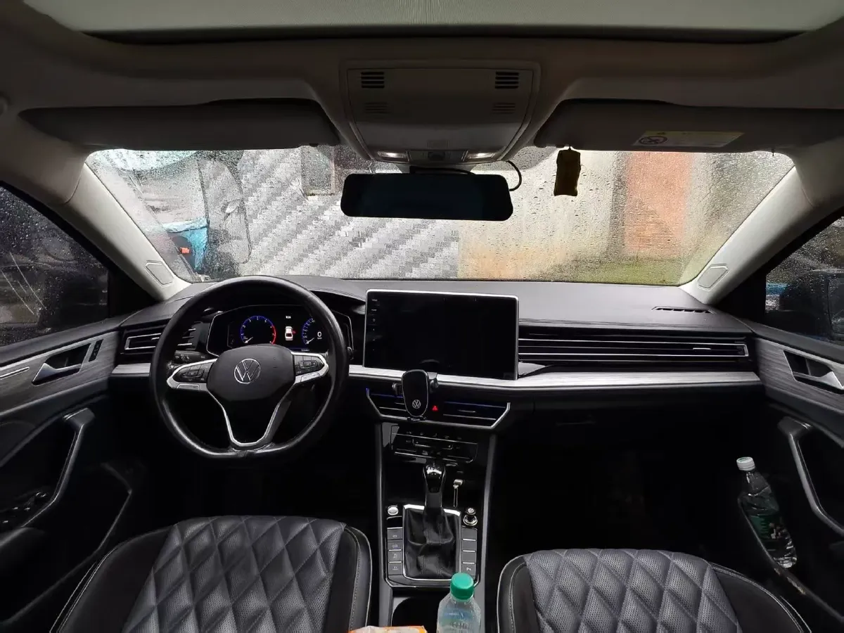 2023 Volkswagen Sagitar 1.5T 160HP L4 7DCT,autocango,china used car exporter,china ev exporter,chinese used car exporter,chinese used ev exporter