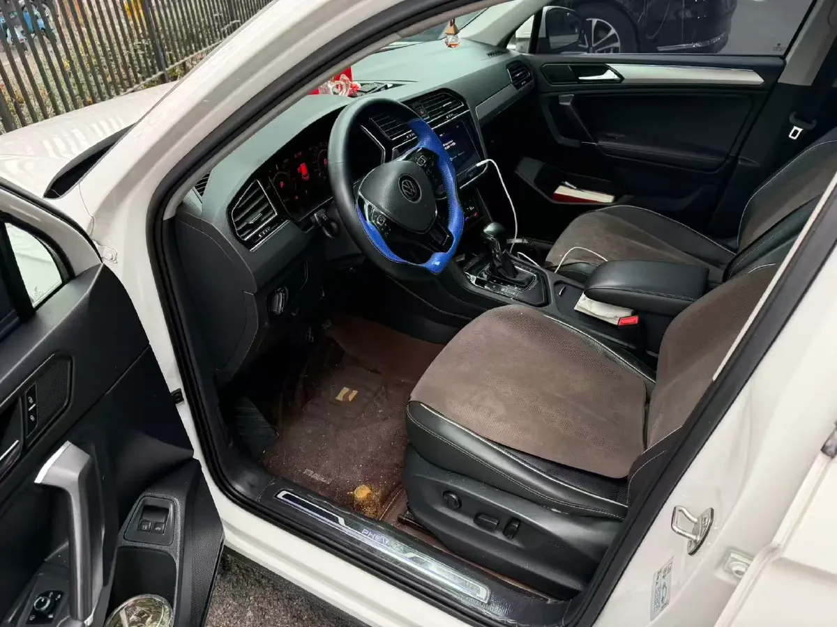 2021 Volkswagen Tiguan L 1.4T 150HP L4 6DCT PHEV 13KWH,autocango,china used car exporter,china ev exporter,chinese used car exporter,chinese used ev exporter