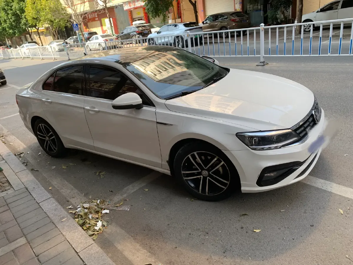 2019 Volkswagen Passat 1.4T 150HP L4 7DCT,autocango,china used car exporter,china ev exporter,chinese used car exporter,chinese used ev exporter