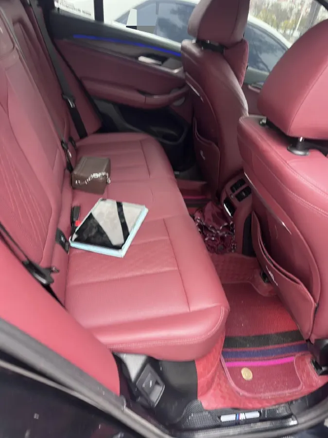 2023 BMW X3 2.0T 245HP L4 8AT,autocango,china used car exporter,china ev exporter,chinese used car exporter,chinese used ev exporter