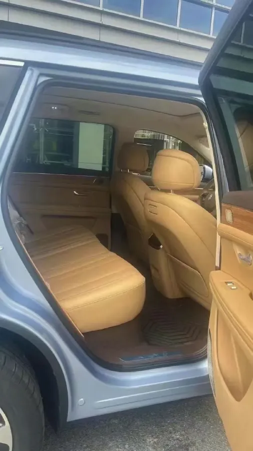 2024 AITO AITO M7 1.5T 152HP L4 REEV 40KWH,autocango,china used car exporter,china ev exporter,chinese used car exporter,chinese used ev exporter