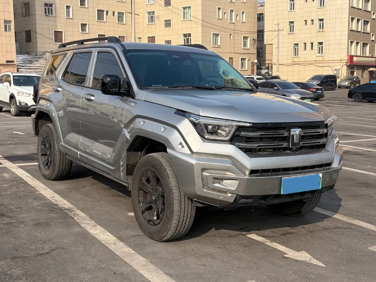 2023 Tank 400 2.0T 252HP L4 9AT PHEV 37.1KWH,autocango,china used car exporter,china ev exporter,chinese used car exporter,chinese used ev exporter