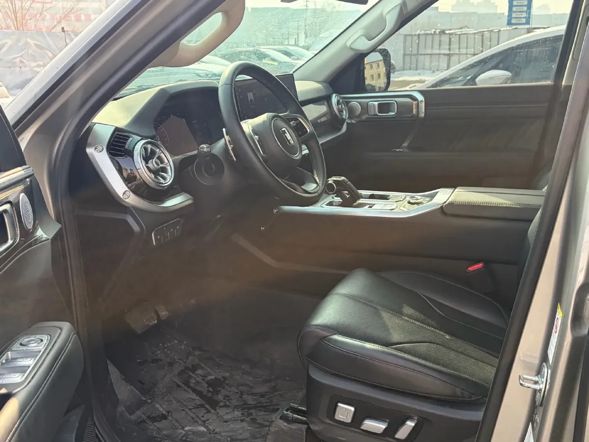 2023 Tank 400 2.0T 252HP L4 9AT PHEV 37.1KWH,autocango,china used car exporter,china ev exporter,chinese used car exporter,chinese used ev exporter